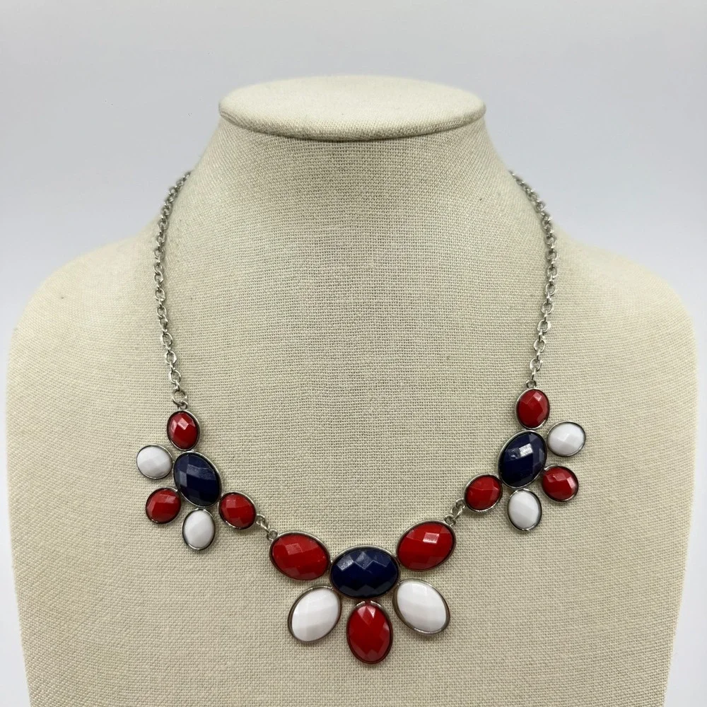 Charming Charlie Red White Blue Faceted Stone Bib Necklace Silver Tone Patriotic